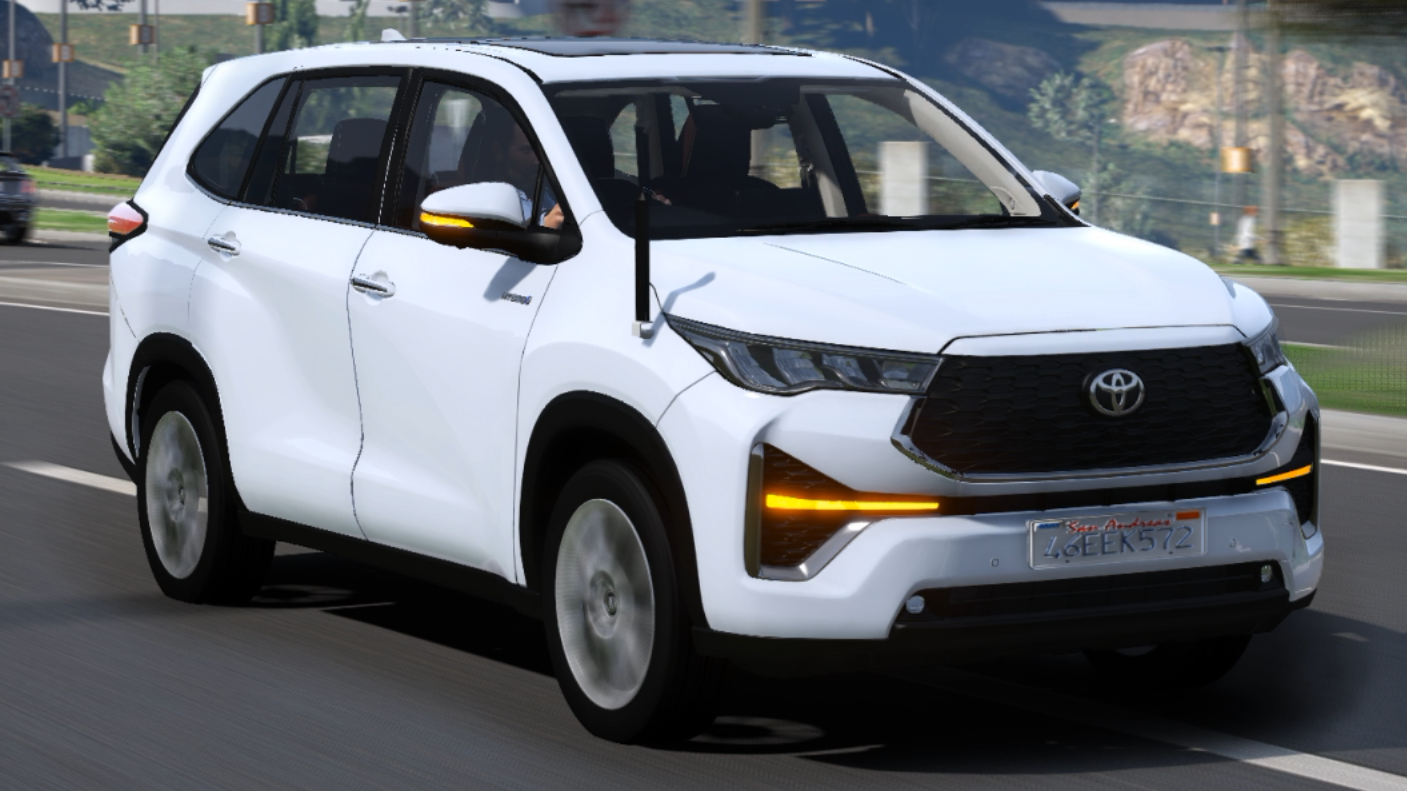 Toyota Innova Hycross HQ Exterior + Interior For GTA 5