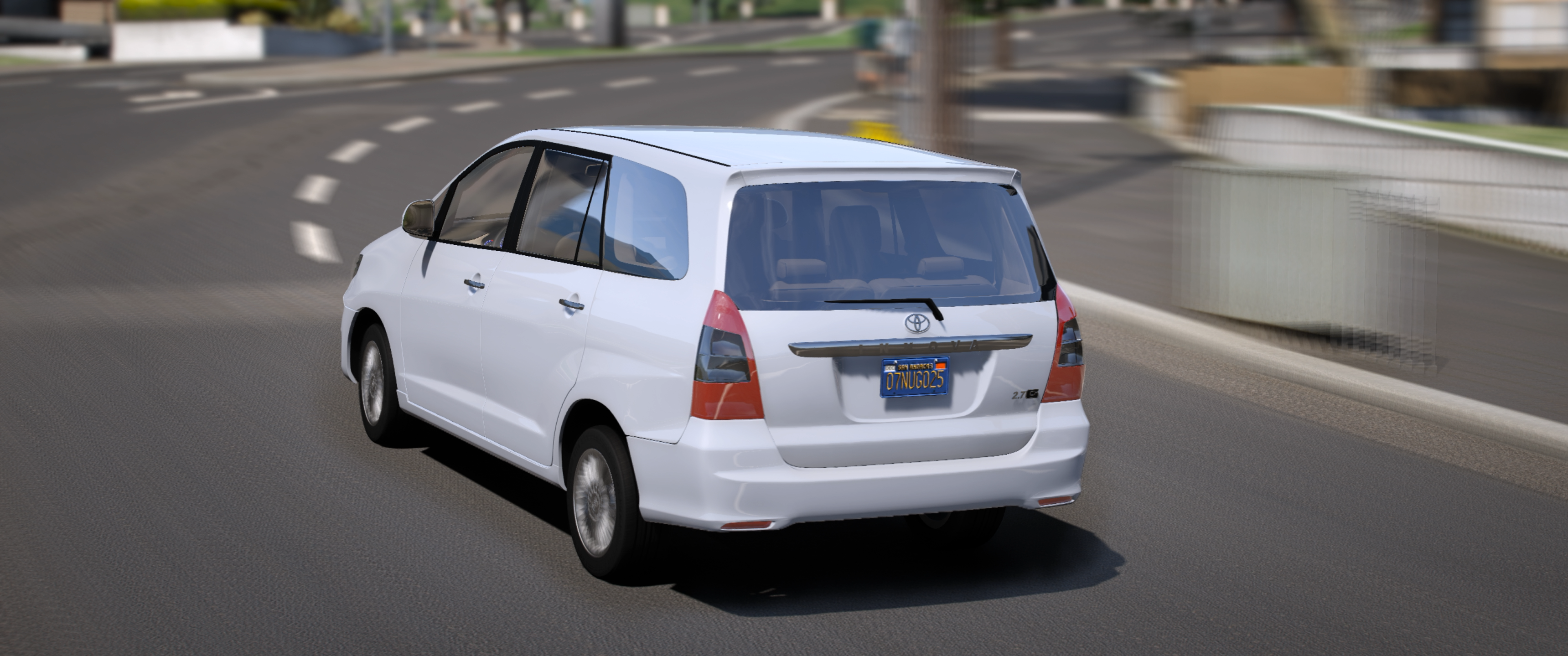Toyota Innova 2014 HQ Exterior + Interior For GTA 5